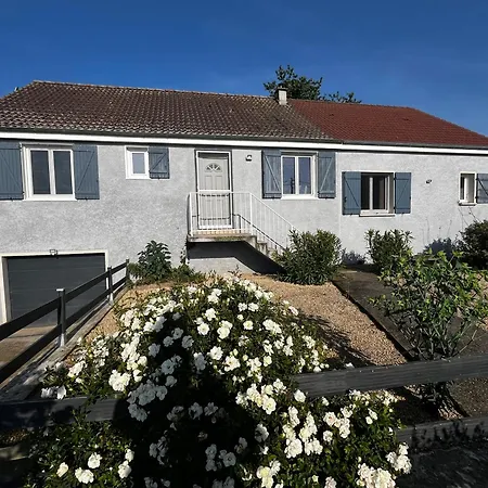 Maison 10 Personnes Avec Piscine Jacuzzi, Proche Du Pal Bouce (Allier)