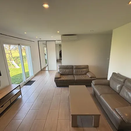 Maison 10 Personnes Avec Piscine Jacuzzi, Proche Du Pal * Bouce (Allier)